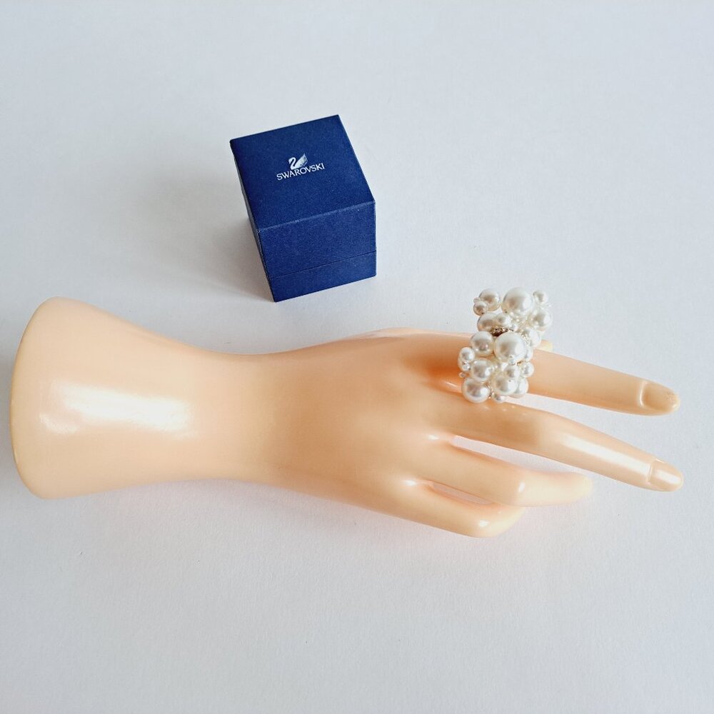 New Signed Swarovski Statement Gold Ring With Pea… - image 8